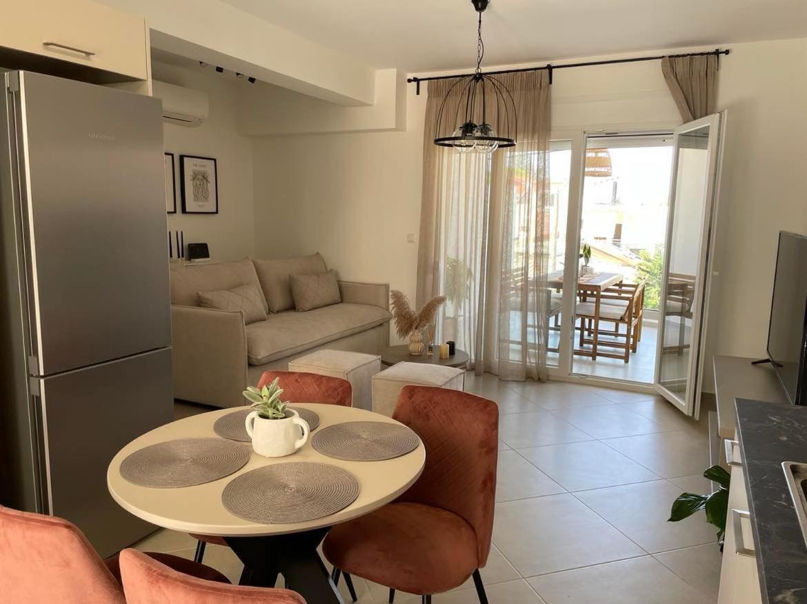 Morpheus Boutique Apartment Preveza Bagian luar foto