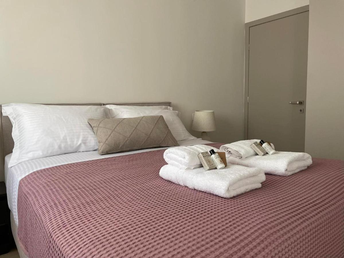 Morpheus Boutique Apartment Preveza Bagian luar foto