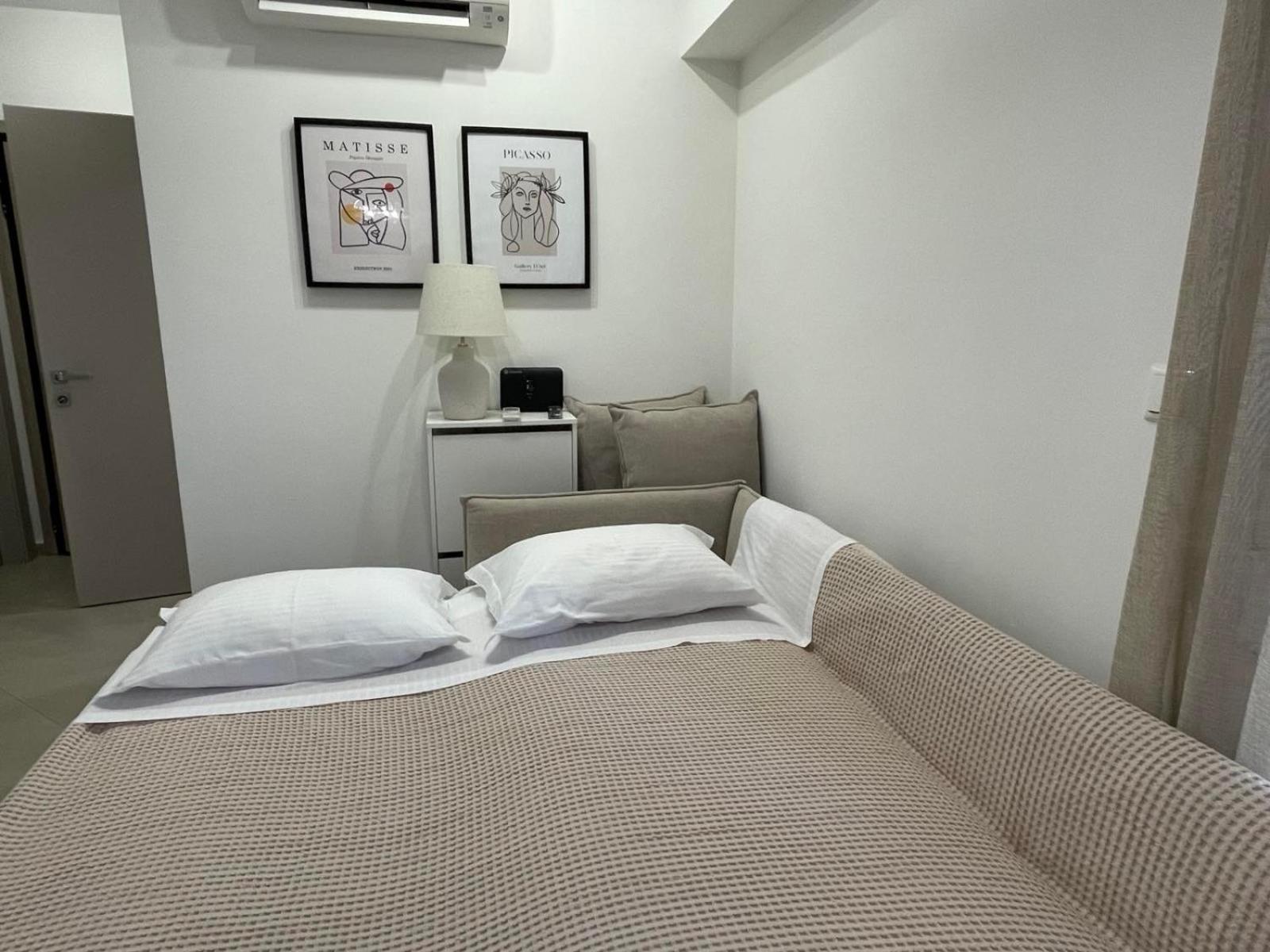 Morpheus Boutique Apartment Preveza Bagian luar foto